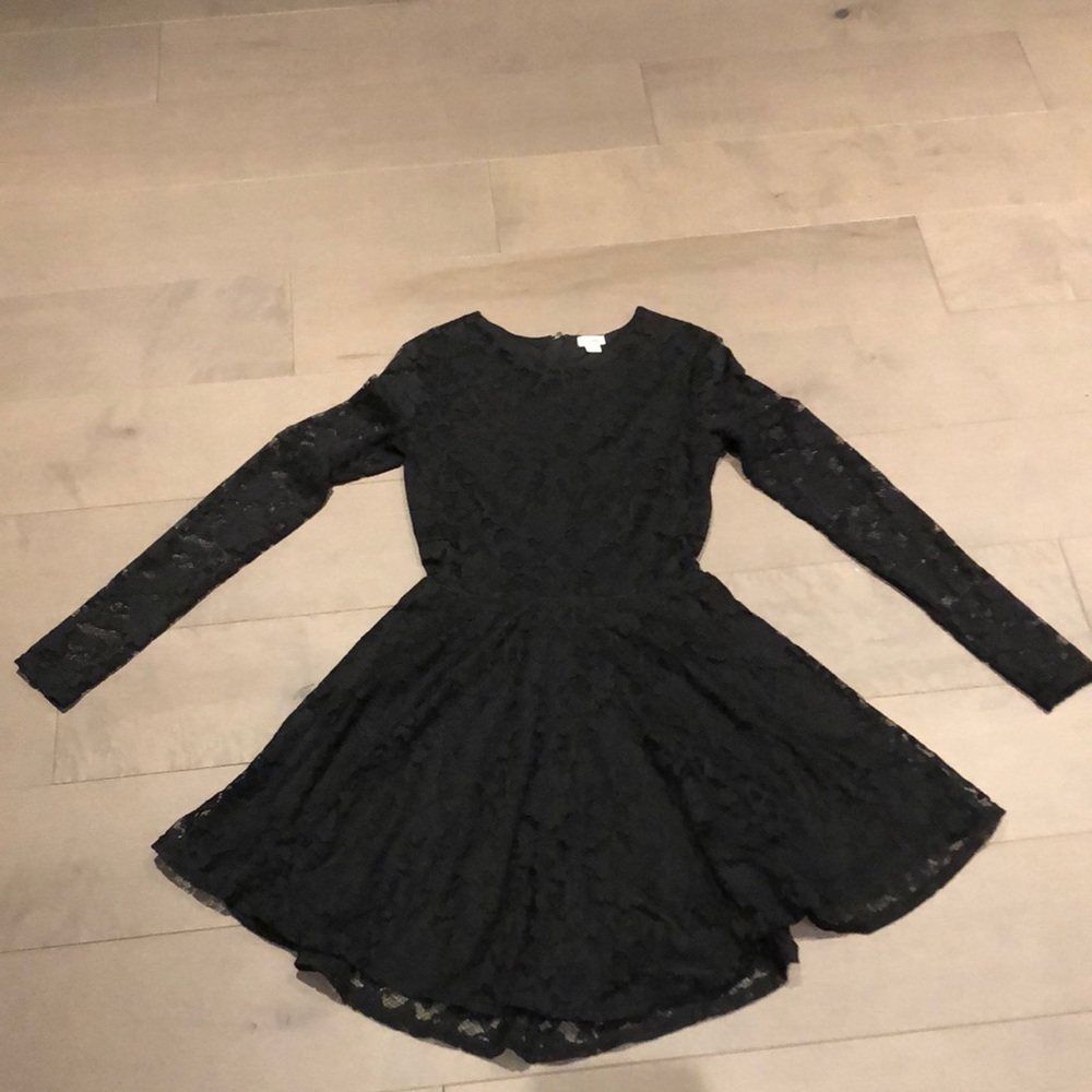 Garage black lace dress